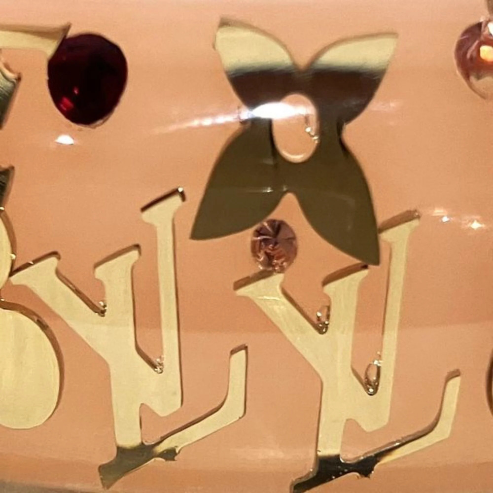 LOUIS VUITTON Pink Monogram Bracelet - Picture 4 of 9